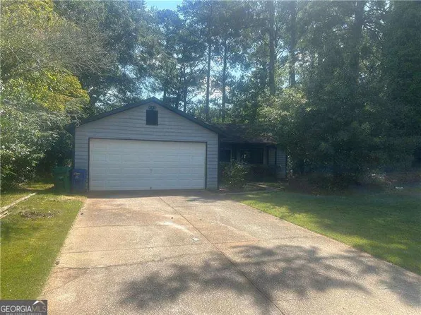 732 Martin Rd, Stone Mountain, GA 30088