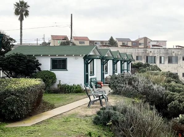 5075 Niagara Ave, San Diego, CA