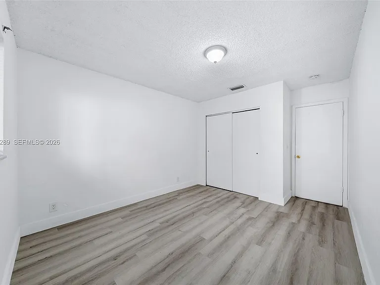 446 SW 4th Ave #2 — Photo 6