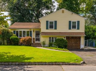 37 Brasser Ln, Kenilworth, NJ 07033