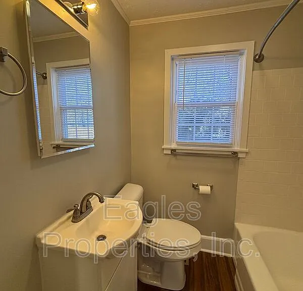 905 N Pineview Ave — Photo 8