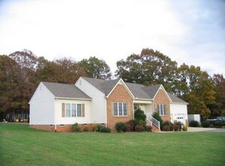 1500 Walkers Ridge Rd, Powhatan, VA 23139