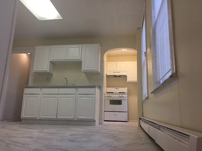 28 Cedar St #1 — Photo 26