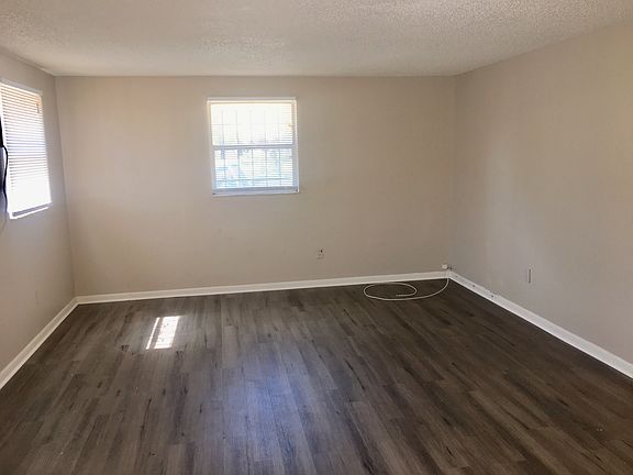 3rd image of 2605 N 29th St APT B