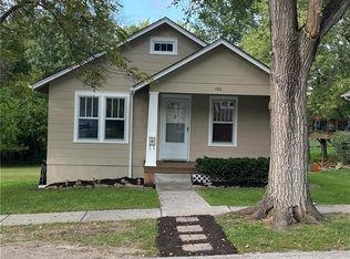 100 E Myrtle St, Pleasant Hill, MO 64080