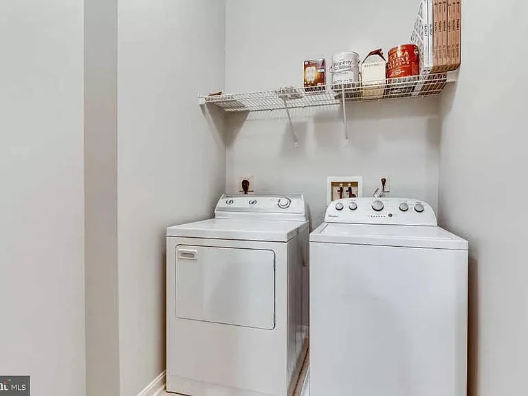 2655 Prosperity Ave #305 — Photo 8