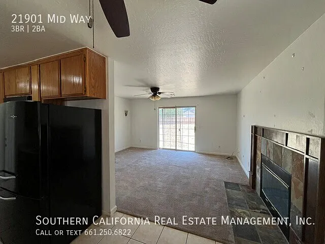 21901 Mid Way — Photo 18