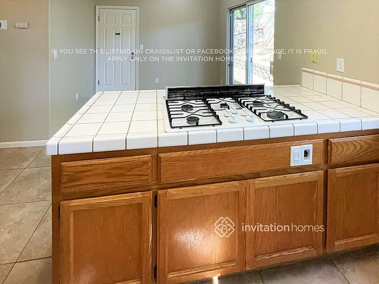 2245 Fallwater Ln — Photo 9