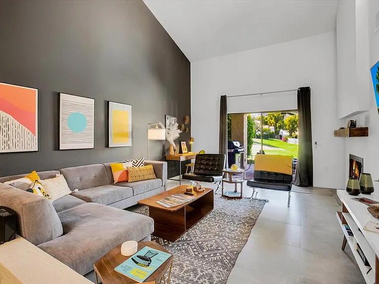 77652 Avenida Madrugada — Photo 6