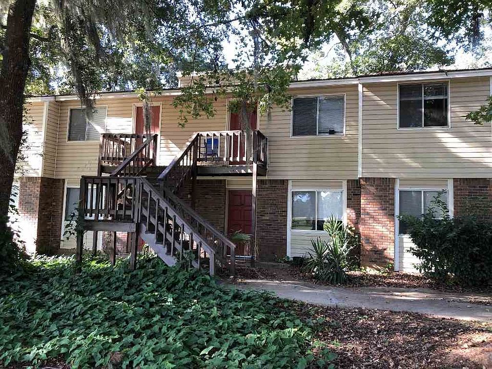 1st image of 1411 Shallow Brk APT B