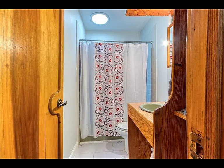 1618 Roland St #2 — Photo 9