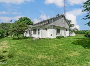 20357 Blank Pike Rd, Wapakoneta, OH 45895
