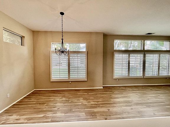 4th image of 78974 Quiet Springs Dr