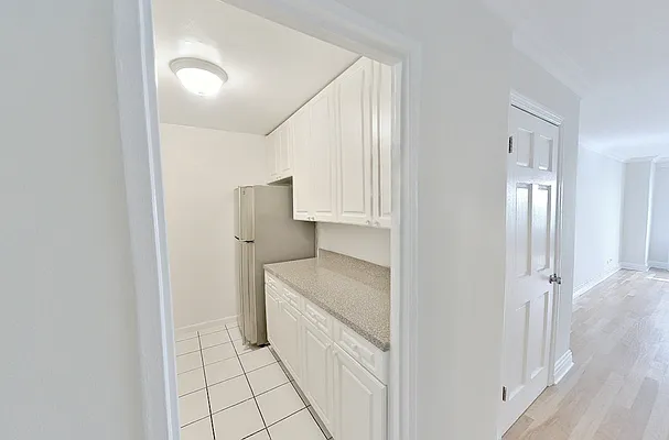 Rented by Stonehenge NYC LLC | media 2