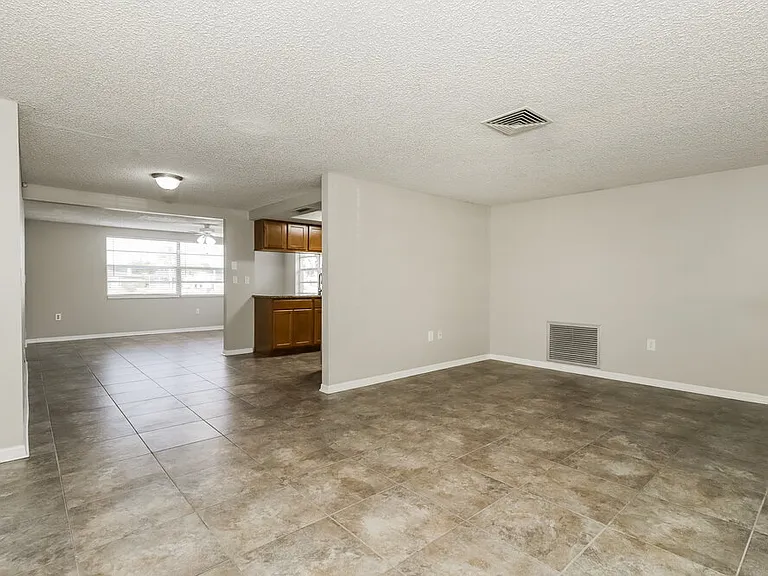 4347 Otter Way — Photo 5