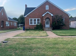 315 E Oklahoma St, Hennessey, OK 73742