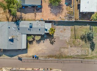 8916 N 11 Street, Phoenix, AZ 85020