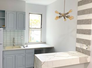 1918 Palmetto St APT 2R, Ridgewood, NY 11385