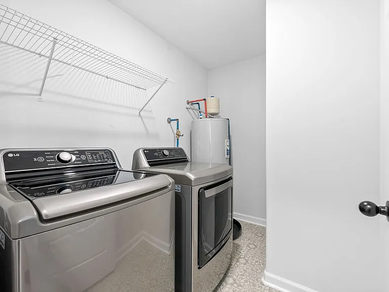 700 Crossland Ave — Photo 14