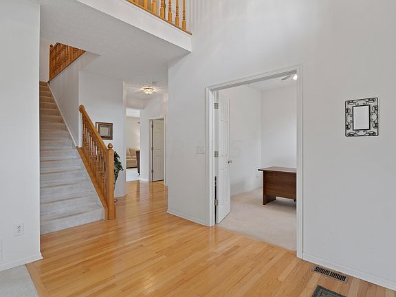 4th image of 6186 Falcon Chase Dr