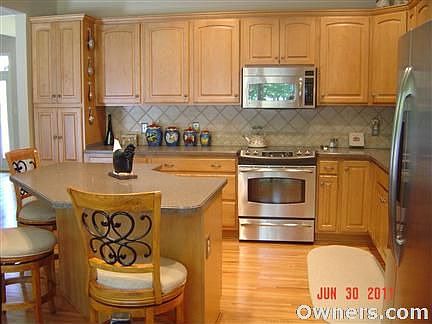 STAINLESS STEEL APPLIANCES