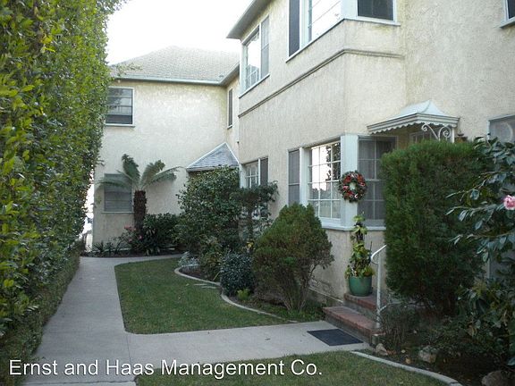 2nd image of 1100 E Ocean Blvd Unit 07