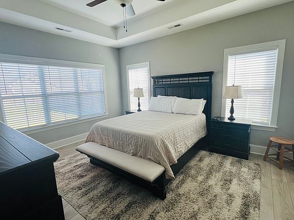 5th image of 5648 Pinecone Pl