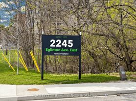 2245 Eglinton Ave E