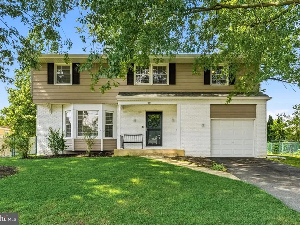 702 Wood Ln, Cinnaminson, NJ 08077
