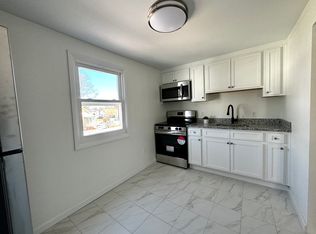 245 N 11th St FLOOR 2, Kenilworth, NJ 07033
