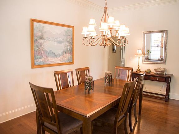 5th image of 4069 Belle Meade Cir