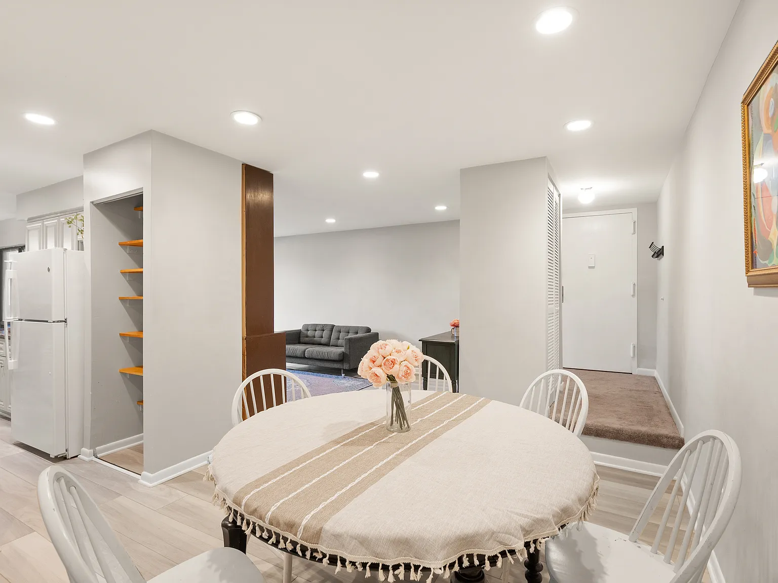 3 bed, 1330 sqft, $2,800 — Photo 4
