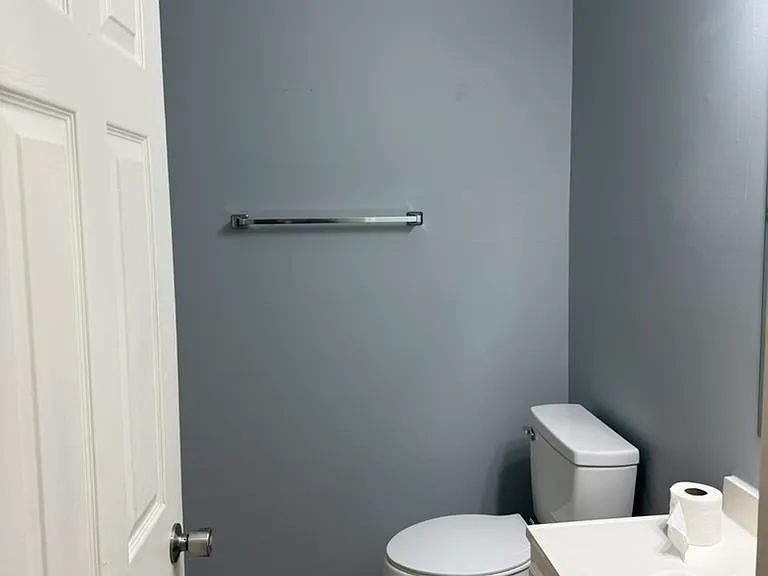 1612 W Market St #1 — Photo 9