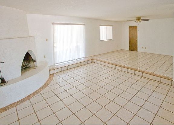 3rd image of 4120 E Pinnacle Vista Dr