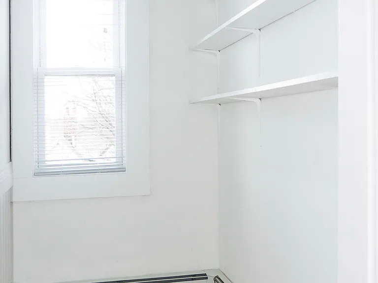 3147 Washington St #3 — Photo 5