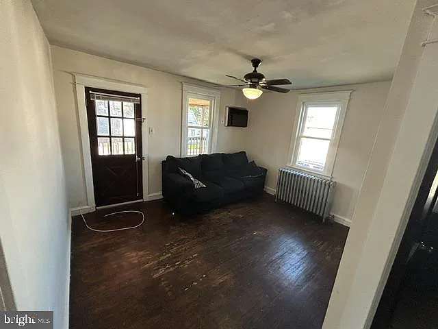 2 bed, 1.0 bath, 1312 sqft, $1,450 — Photo 4