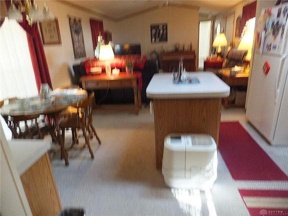 4th image of 10554 Valette Cir N