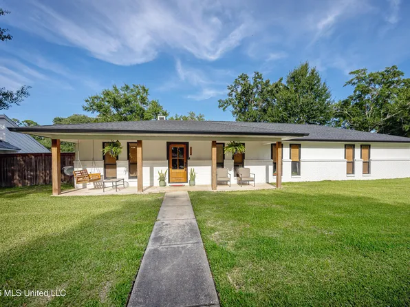 112 Lynne Therese Cir, Ocean Springs, MS 39564