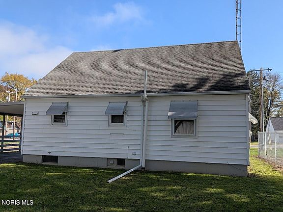 5th image of 809 S Perry St