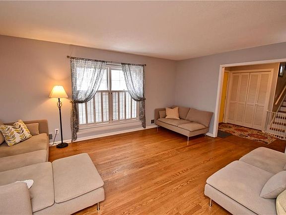 5th image of 10024 Ballentine St