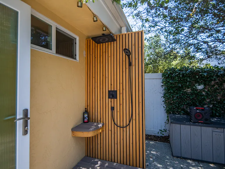 1040 Alameda Blvd — Photo 27