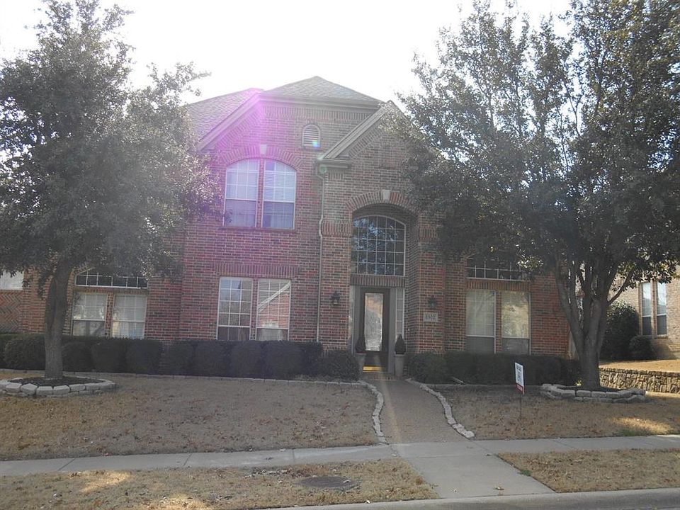 1st image of 4902 Walton Heath Dr