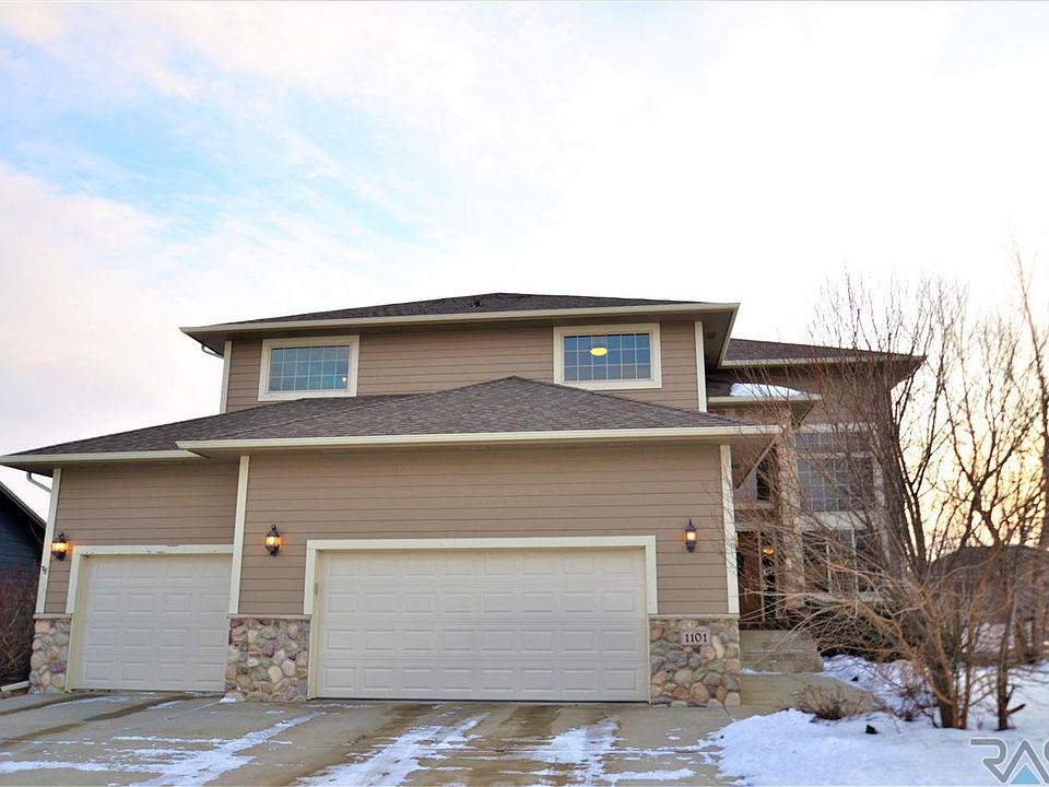 1st image of 1101 W Glen Eagle Cir