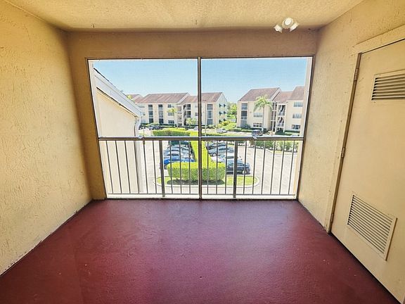 5th image of 15290 SW 106th Ln APT 333