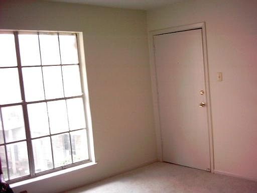 5th image of 6611 SOUTHPOINT DR #116