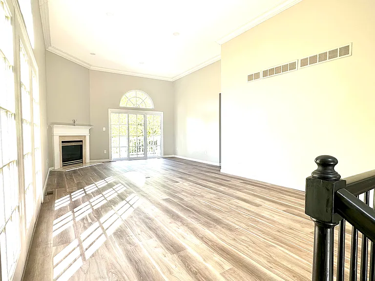 16168 Lea Oak Ct — Photo 22