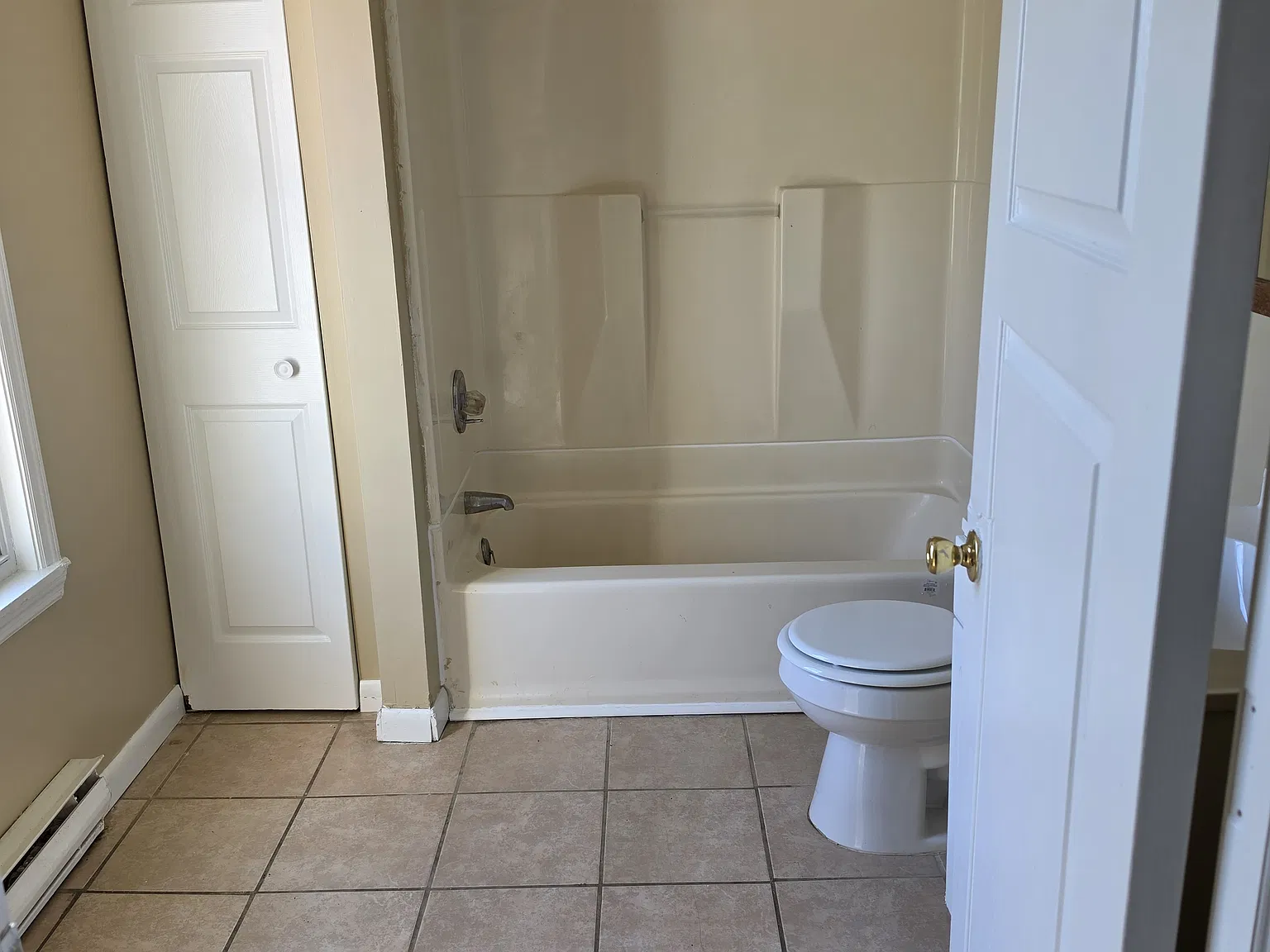 1 bed, $900 — Photo 3