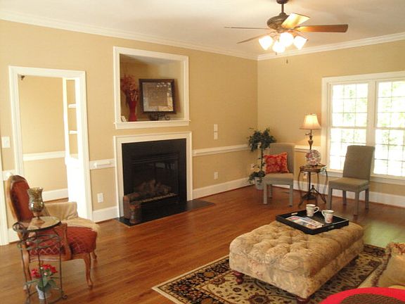 3rd image of 2402 Capstone Ct