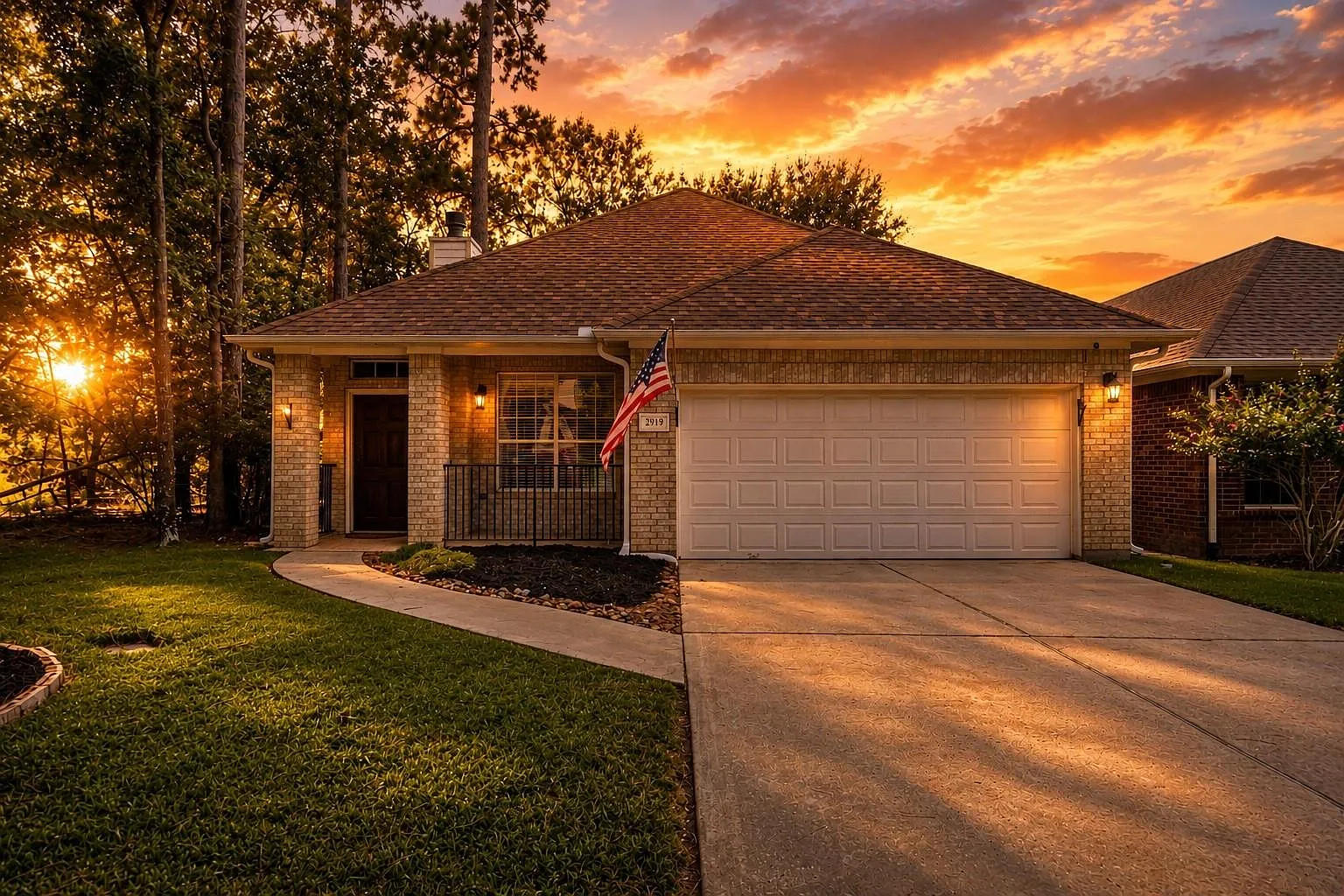 3 bed, 2.0 bath, 1422 sqft, $1,875 — Photo 1