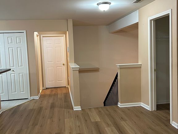 3rd image of 17202 Chesapeake Cir